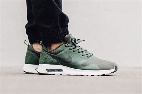 nike air max tavas leather khaki grün|Buy Air Max Tavas Leather .